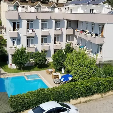 Caner Apart Apartment *